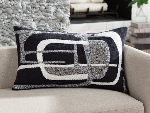 Gavrileigh Pillow (Set of 4) -  Chapter 11 Furniture (Lewiston, Maine)