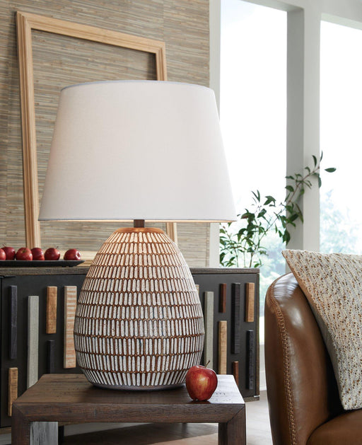 Darrich Lamp Set -  Chapter 11 Furniture (Lewiston, Maine)