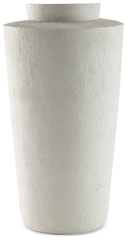 Flurinworth Vase -  Chapter 11 Furniture (Lewiston, Maine)