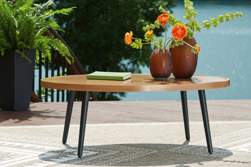 Horizon Hall Outdoor Coffee Table -  Chapter 11 Furniture (Lewiston, Maine)