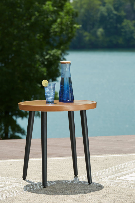 Horizon Hall Outdoor End Table -  Chapter 11 Furniture (Lewiston, Maine)