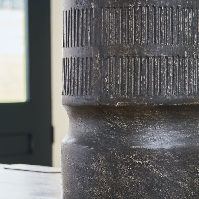 Beninworth Vase -  Chapter 11 Furniture (Lewiston, Maine)